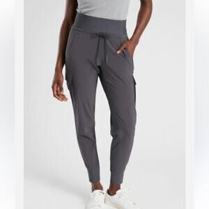 ATHLETA Sutton Jogger Pants Women 14 Grey Cargo Pocket Stretch Athleisure Casual